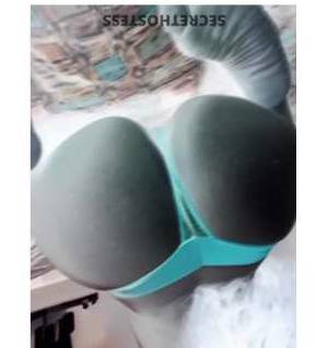 32Yrs Old Escort Cleveland OH Image - 1