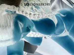 28 year old Colombian Escort in Long Island NY Satisfy Your Every Desire with Carla, Your Stunning 