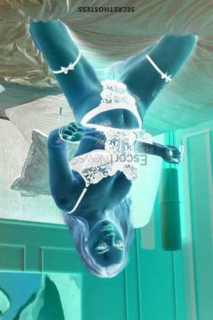 23 year old European Escort in London The Ultimate Dessert Cassie, Your Sweetest Agency Model