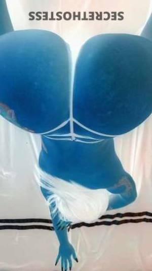 31 year old Cuban Escort in Odessa TX Experience Unforgettable Pleasure with a Sexy Latina Tonight