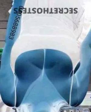 27 year old Asian Escort in Alexandra Sunshine Coast Experience Unforgettable Pleasure with a BRAND NEW 14G Asian