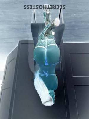 NikkiBaby 21Yrs Old Escort Saint Louis MO Image - 2