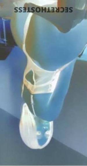 Pretty 24Yrs Old Escort Fresno CA Image - 3