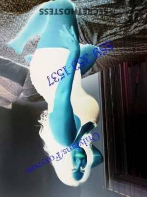 40 year old Escort in Fresno CA Join me on OnlyFans for fun with Foxyrose