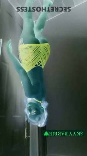 19 year old Escort in Fresno CA Fulfill Your Fantasies with Skyy Barbie The Ultimate 