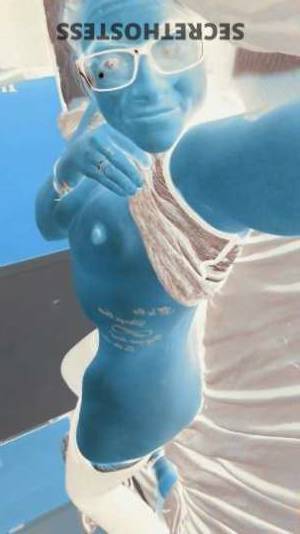 31 year old Escort in Cleveland OH Get $25 Off Donation Rates - 1st Class Service - Available 