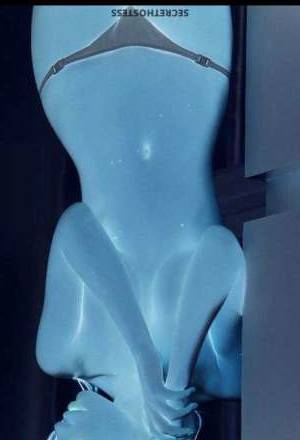 21 year old Asian Escort in Long Beach CA Sweet and Seductive Asian Beauty Ready to Please You