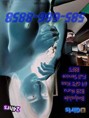 23 year old Asian Escort in Brooklyn NY Indulge in Unforgettable Summertime Fun at Brooklyn's 