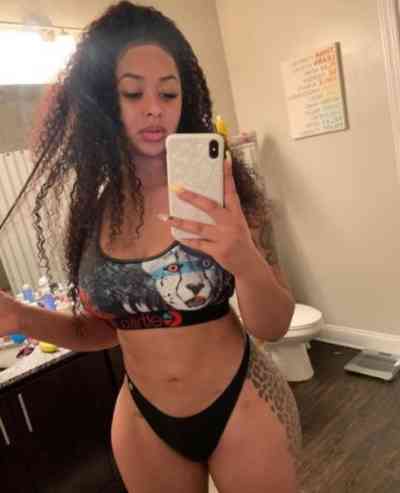 Squirting Kinky Babe +1, 817,970,2304,,….I’m hot 🥵and in Auburn ME