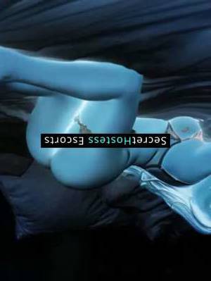 30 year old Argentinian Escort in London Experience Uninhibited Passion with Argentinian Escort 