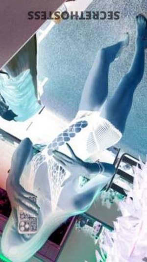 19 year old Escort in Seattle WA Unleash Your DesiresSensual & Authentic Incall and 