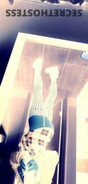 35 year old Escort in Charleston SC The Ultimate Fun Experience Awaits You! Unwind, Let Go, and 