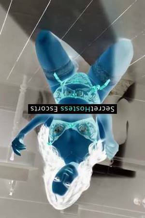 Emma 23Yrs Old Escort 46KG 155CM Tall London Image - 4