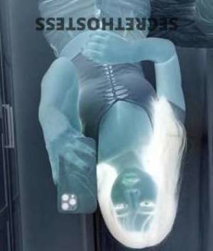 22 year old Escort in Darlington Adelaide The Ultimate Woman for Man's Ultimate Pleasure Eva