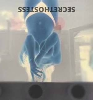 22 year old Australian Escort in Abbotsford Bundaberg The Ultimate Girlfriend Experience with a Playful and 