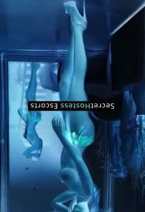27 year old German Escort in Duesseldorf Joanna Unforgettable Pleasure and Playful Charm