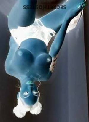 26 year old Caucasian Escort in Pittsburgh PA Experience Unforgettable Excitement and Sensuality with Mia