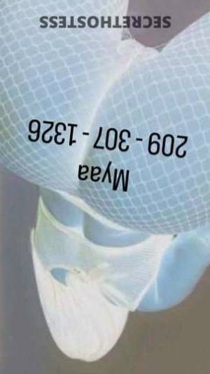 24 year old Escort in Seattle WA Ebony Bunny Playmate Treasure Makes Your Wildest Dreams Come