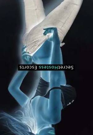 24 year old German Escort in Duesseldorf Discerning Gentlemen, Would You Be Intrigued By An 