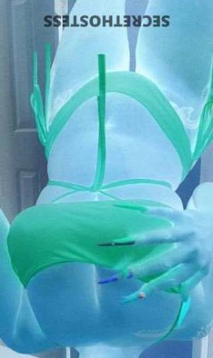 25 year old Latino Escort in San Fernando Valley CA <p>Incall or Outcall Outcall specials Car Play 