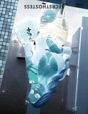 28 year old Escort in Seattle WA Visiting 10/10 Platinum Blonde! 100% Real, Independent, No 