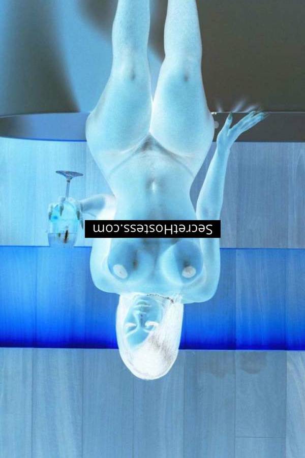 Bruna Escort 46KG 155CM Tall independent escort girl in: Rio de Janeiro Image - 2