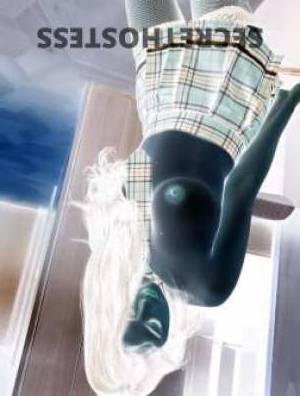 22Yrs Old Escort Size 6 Cairns Image - 3