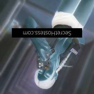 23 year old Japanese Escort in Fortitude Valley Brisbane Be ready for the Adventure of a Lifetime with Sunny, all the