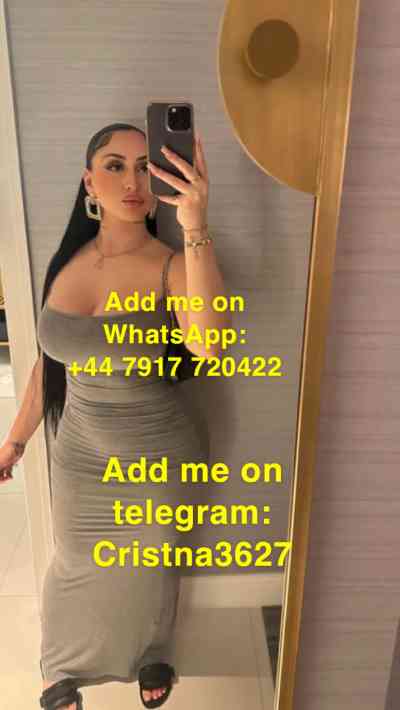 Am available for hookup in Cefneithin