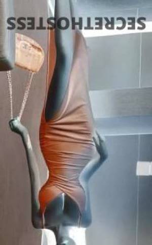 22 year old Asian Escort in Kingston Brisbane New Pretty Girls Arrive Erotic Sensual Prostate Massage in 
