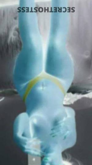 21 year old Latino Escort in Milwaukee WI Flirty and Seductive Latina Playmate Angelina Your Ultimate 