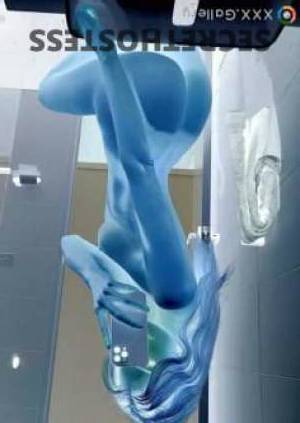 20 year old Chilean Escort in Hobart 20YO Chile Blond in&outcall Hobart