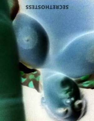 29 year old Escort in Southern Maryland DC Unleash Your Desires with a Sexy THICK REDBONE - Nina is 