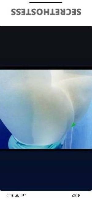30 year old Escort in Cleveland OH Indulge in the Devine Essence of Bliss and Comfort with a 