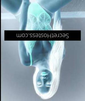 21 year old Escort in Tullamarine Melbourne Warm Up This Winter Kiki, Sexy and SASSY 22-Year-Old, for 