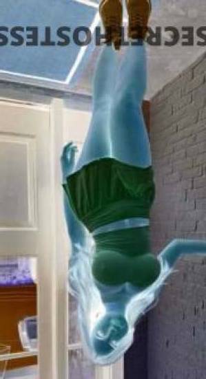 23 year old Australian Escort in Brisbane Experience the Nuru MagicSensual Massage for Mind & Body
