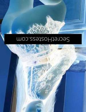 23 year old Escort in Mooloolaba Sunshine Coast Playful and Passionate Lovemaking with Hayley - Your Best 