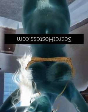 24 year old Escort in Zillmere Brisbane The Ultimate Milf Experience with a Voluptuous Vixen Smart, 