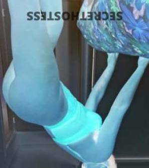 26 year old Australian Escort in Blackstone Heights Launceston Experience Delight with Aussie Milf Destiny Unleash Your 