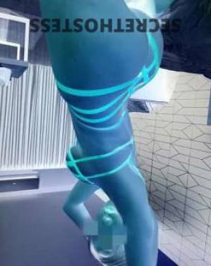 28 year old Escort in Coffs Harbour Discover Playful Kelly Gorgeous, 34D Kelly Provides Massage