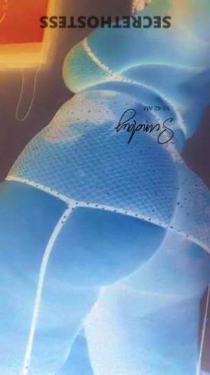 28 year old Escort in Wilmington DE Thickums the Dream Companion torpedoes, deep throat, anal, 