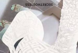 26 year old Escort in Birmingham AL Attention, Handsome! Desire Delightful Companionship? Meet 