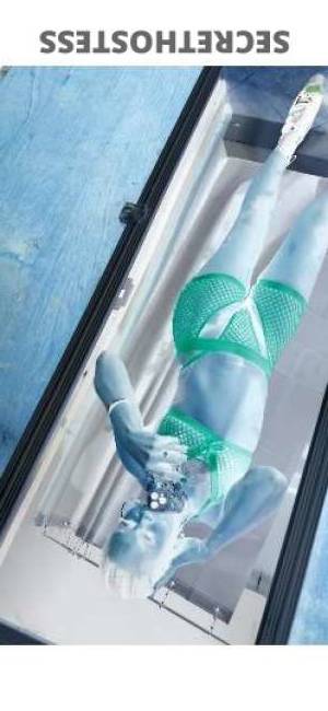 23 year old Escort in Buffalo NY Attention Babes! Indulge in a Once in a Lifetime Experience