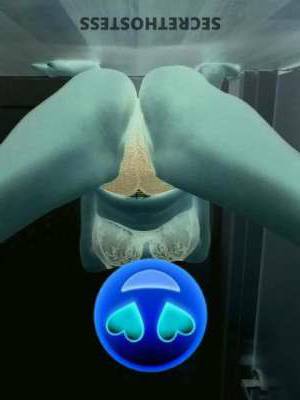 25 year old Escort in Washington DC Gia - Professional, Sexy, and Clean Lady for Your Fantasies