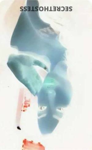 27 year old Latino Escort in Oakland CA Escape the Mundane with Sexy Latin Goddess Giselle
