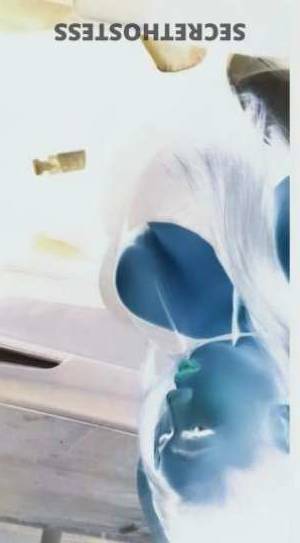 24 year old Filipino Escort in Knoxville TN Available for Outcall Voluptuous Filipina Italian Bombshell 