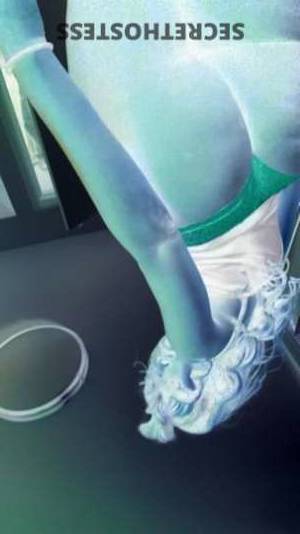 22 year old Escort in San Francisco CA Discover Red Ivy, the Kinky Queen of Findom and Strap-On 