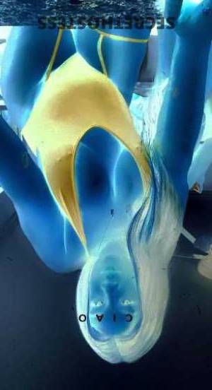 24 year old Escort in Bakersfield CA Searching For Satisfaction? I'm Kaylina, A Stunning 