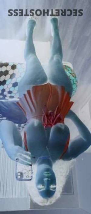 29 year old Dominican Escort in Raleigh NC Unleash Your Wildest Desires with a Sexy Dominican Beauty - 