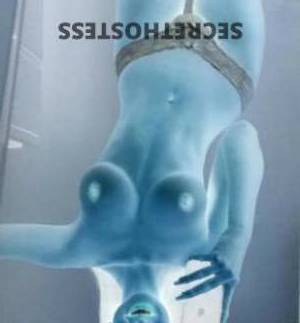 Hot Indian babe in Coffs Harbour in Coffs Harbour